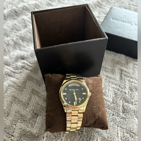 Watch Michael Kors MK6070 - Picture 3 of 6